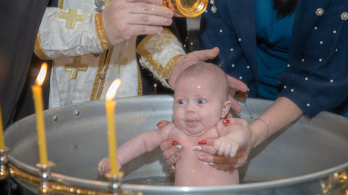 5 τρόποι να κάνεις την τέλεια βάφτιση χωρίς να ξοδέψεις μια περιουσία!