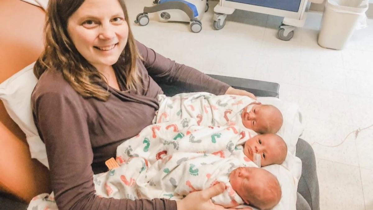 Μαμά ενός αγοριού πήγαινε για την κόρη και τελικά γέννησε… τρεις!