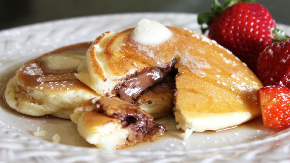 Μίνι pancakes γεμιστά με nutella: το καλύτερο πρωινό του κόσμου!