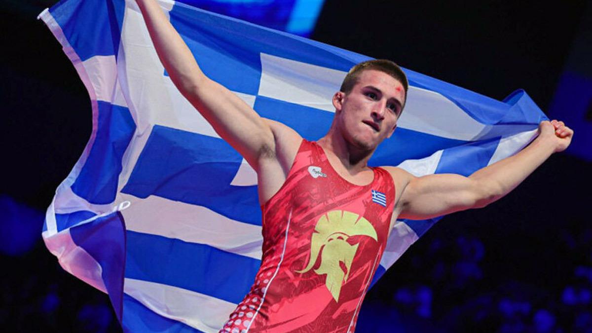 Παγκόσμιος πρωταθλητής ελληνορωμαϊκής πάλης ο 17χρονος Αρίων Κολιτσόπουλος!
