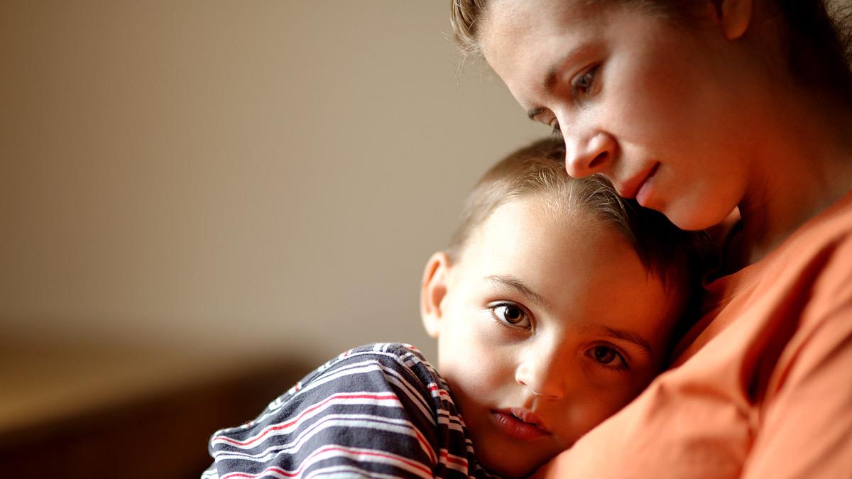 «Σύνδρομο της κακής μητέρας»: πώς είναι να μην νιώθεις ποτέ αρκετά καλή