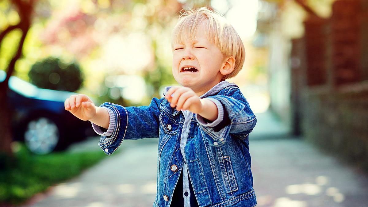 Μπορεί η επιλόχειος να επηρέασε τη συμπεριφορά του μεγαλύτερου 4χρονου γιου μου;