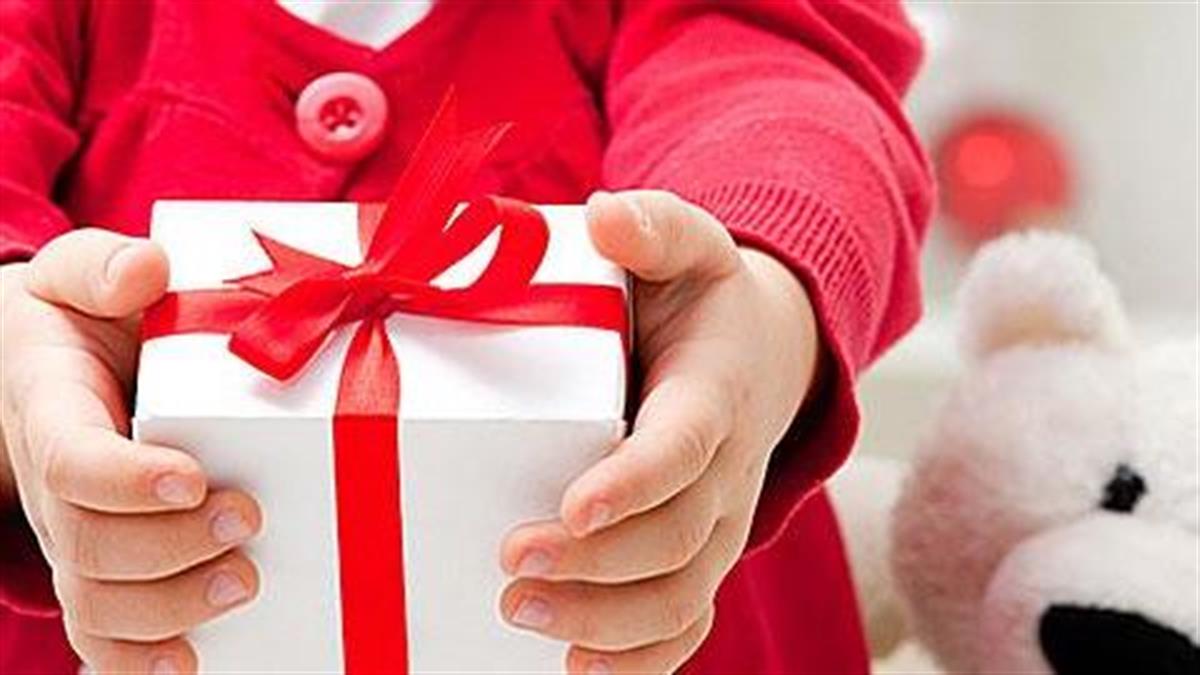 Ψωνίζοντας χριστουγεννιάτικα δώρα με το παιδί