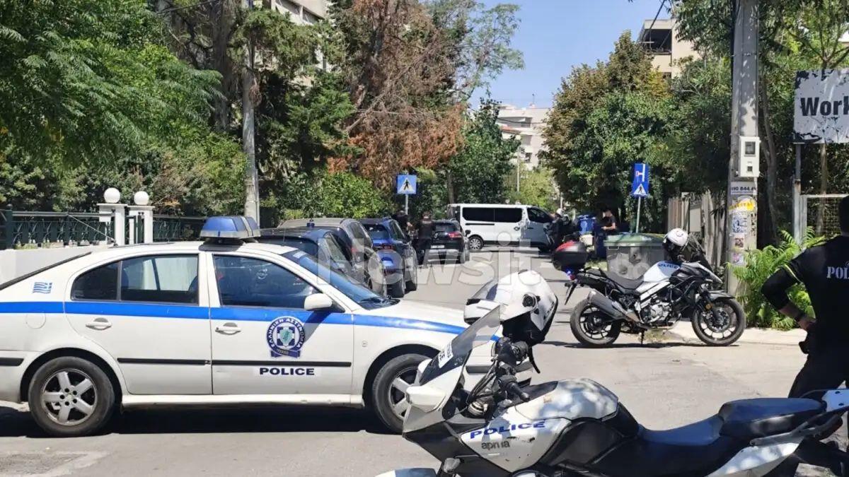 Γυναικοκτονία στο Χαλάνδρι: 47χρονη δολοφονήθηκε με μαχαίρι από 28χρονο άντρα