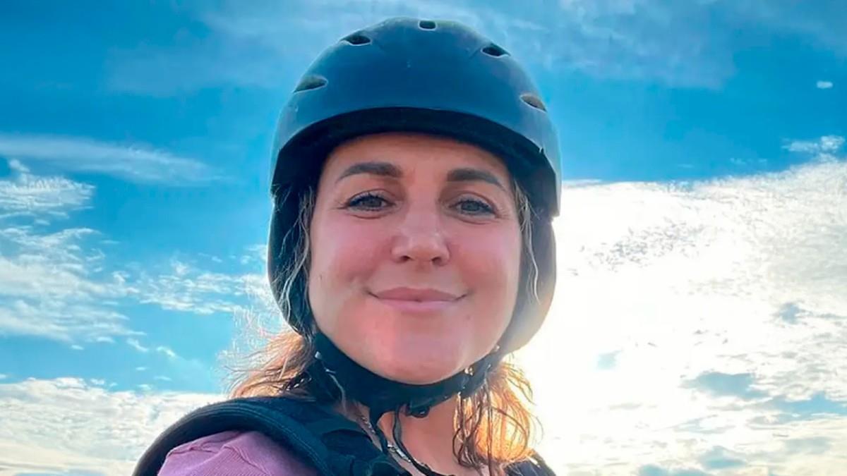 Μαμά σκοτώθηκε μπροστά στα μάτια του γιου της - έπεσε από 88 μέτρα βγάζοντας selfie