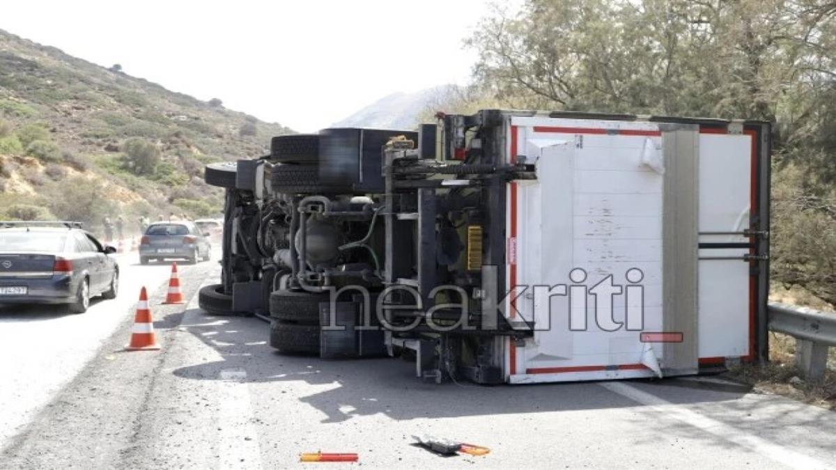 ΒΟΑΚ: 17χρονος οδηγός φορτηγού έχασε τη ζωή του σε τροχαίο