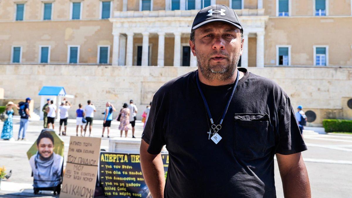 Tέμπη: δεκτό έγινε το αίτημα του Πάνου Ρούτσι για εκταφή του γιου του