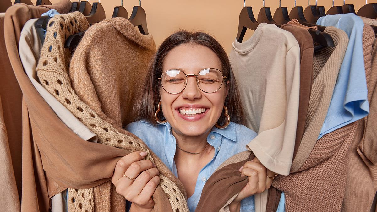 10 tips για να οργανώσεις τις ντουλάπες που θα σου κάνουν τη ζωή πιο εύκολη! 