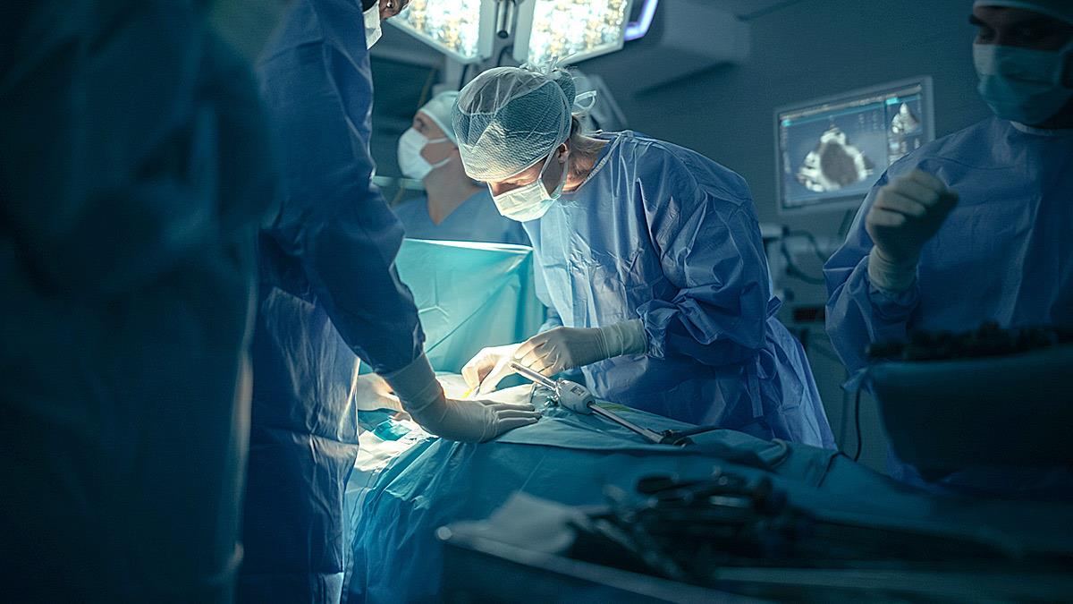 Το μεγαλείο ψυχής ενός μπαμπά: έδωσε το νεφρό του για να σωθεί ο γιος του!