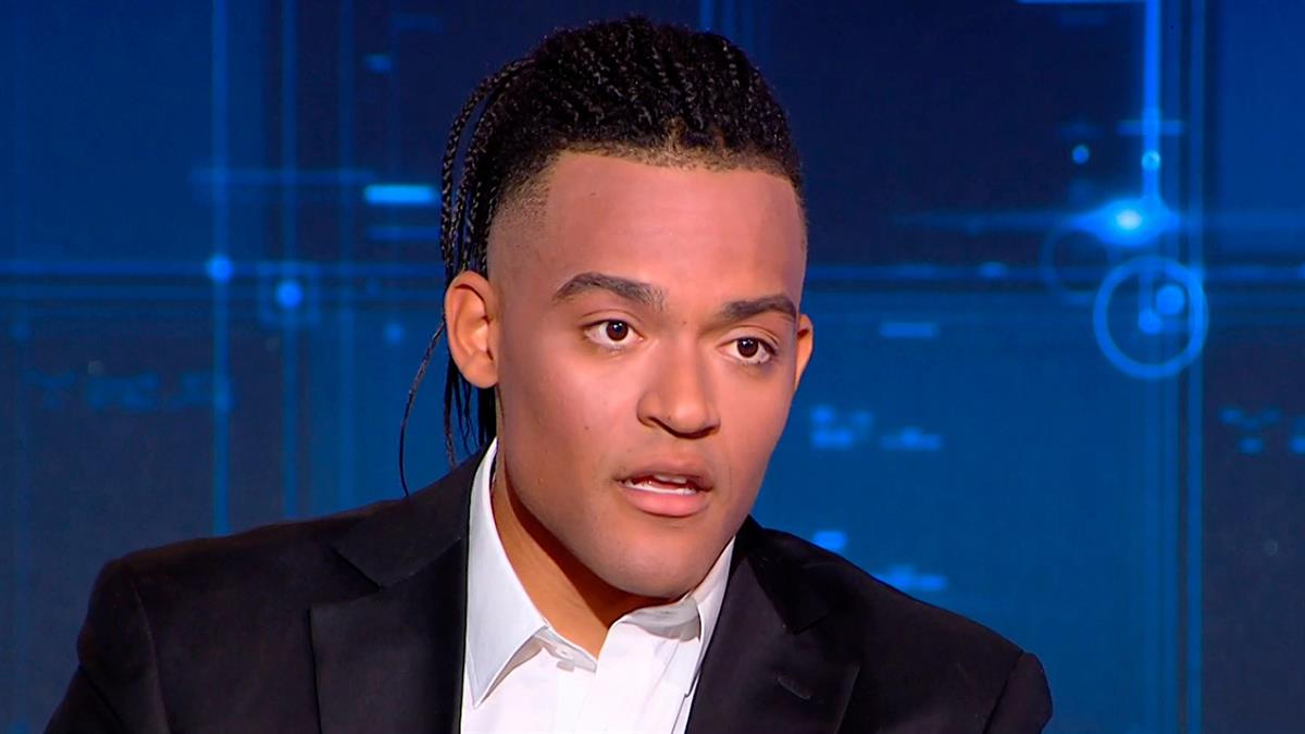 Ε. Καραλής: «είμαι ευγνώμων που με μεγάλωσε αυτή η  οικογένεια»