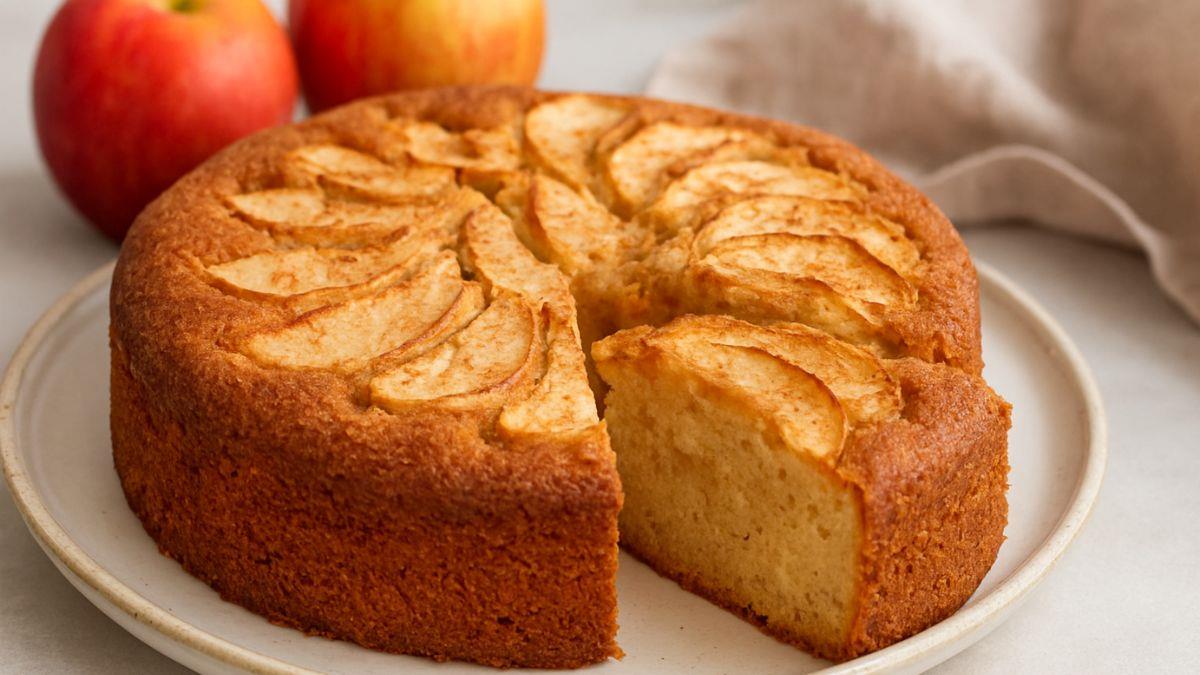 Μηλόπιτα κέικ: το γλυκό που κάνει το σπίτι να μοσχομυρίζει