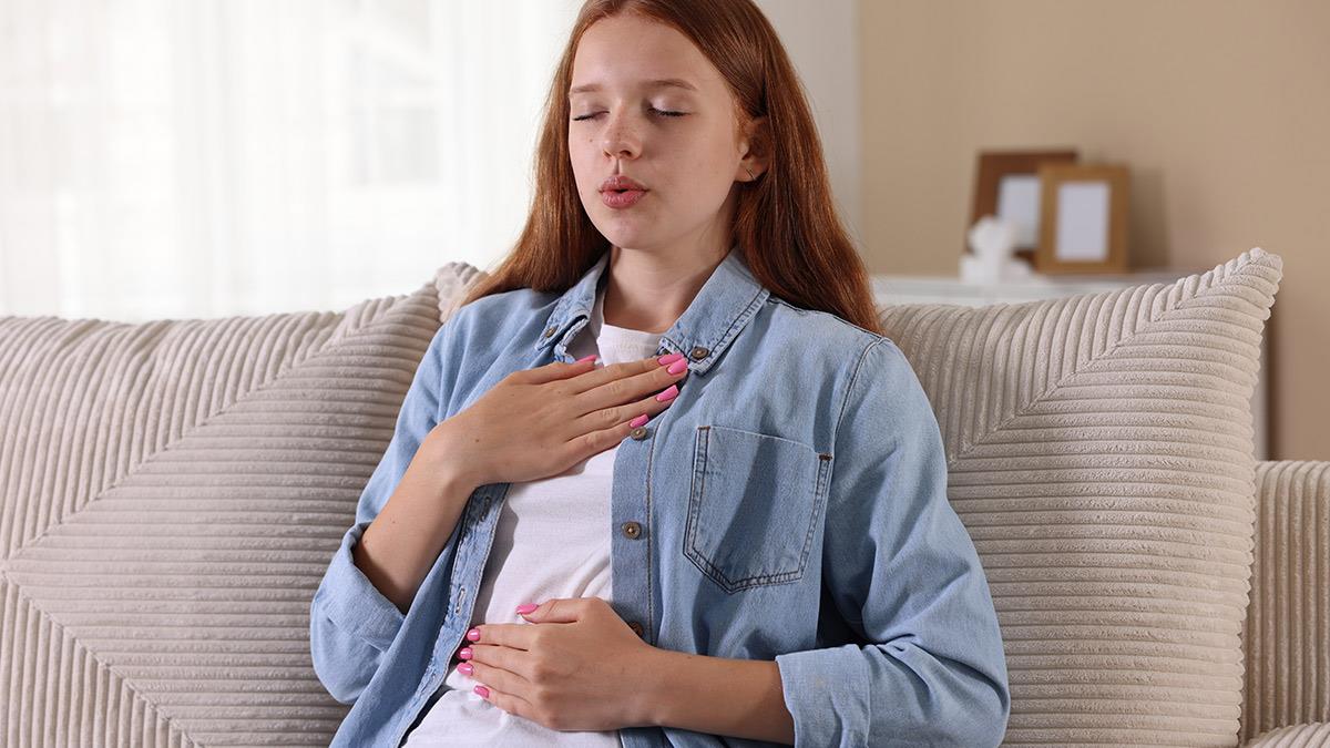 Κρίσεις πανικού σε εφήβους: 3 τεχνικές διαχείρισης που πρέπει να τους διδάξεις