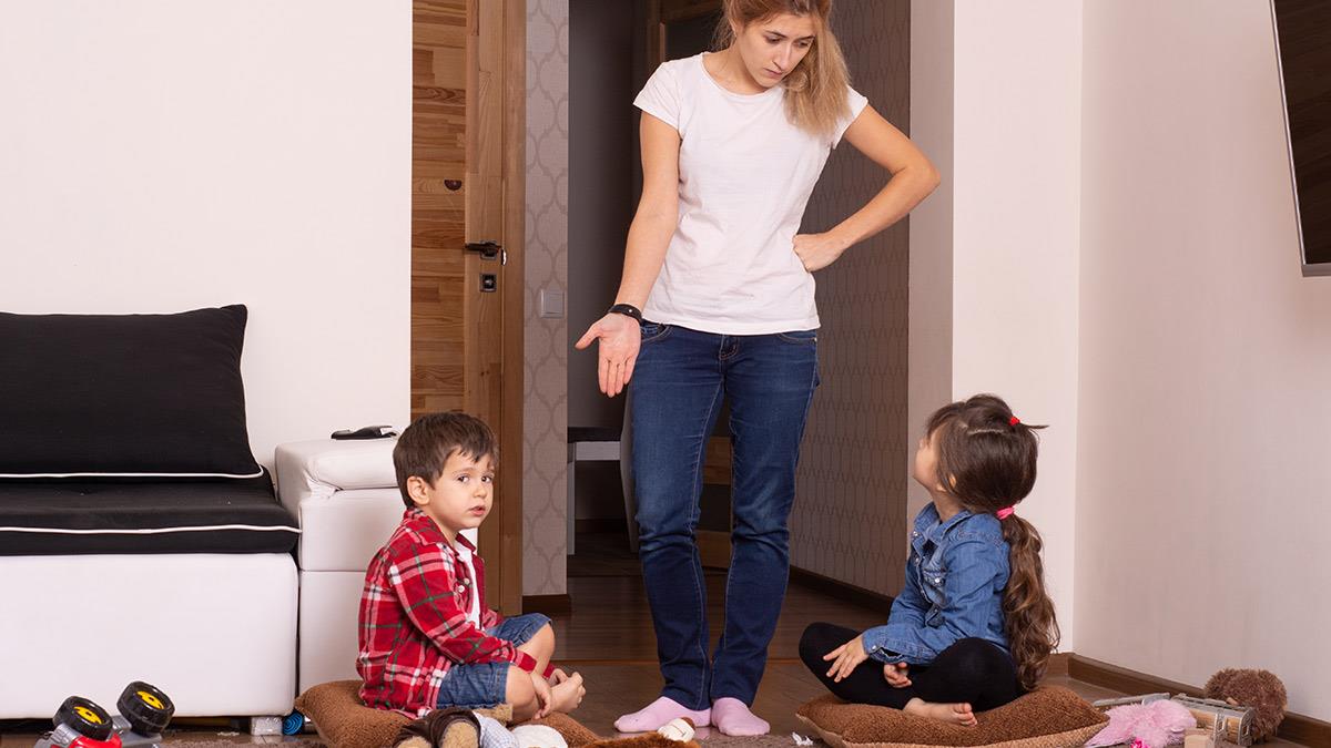 Γιατί θυμώνουμε με τα παιδιά μας και πώς να το διαχειριστούμε χωρίς ενοχές