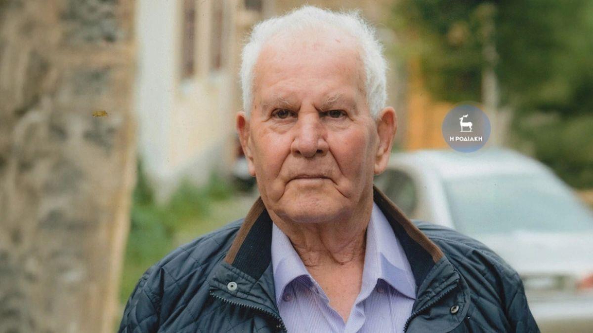 Πανευτυχής 76χρονος από τη Ρόδο: έχει 10 εγγόνια, 10 δισέγγονα και 1 τρισέγγονο!