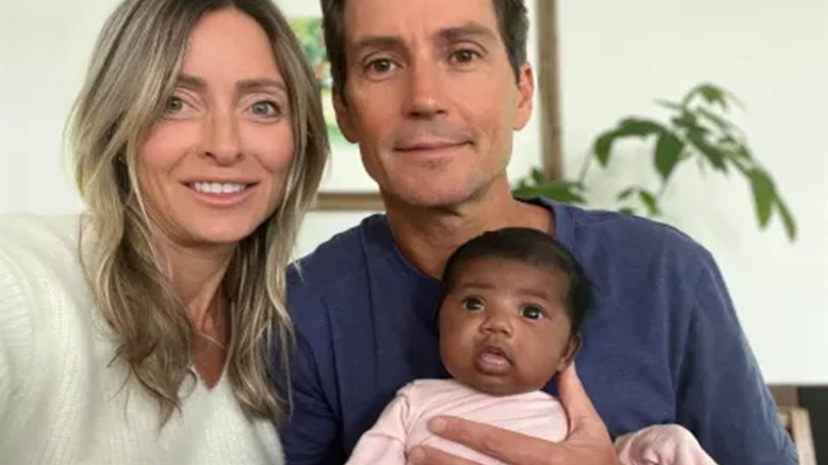 Ζευγάρι γέννησε... ξένο μωρό μετά από λάθος στην εξωσωματική!