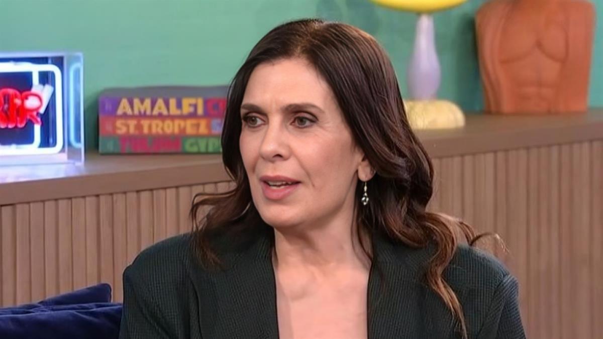 Κ. Διδασκάλου: «αν γινόμουν μαμά τώρα, θα πίεζα λιγότερο τα παιδιά μου να διαβάσουν»