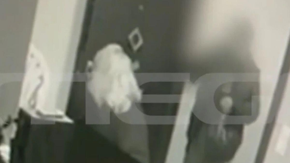 «Με είχε βιάσει στα 7 μου ‑ η μαμά μου το γνώριζε»: συγκλονίζει η κόρη του 64χρονου στην Κυψέλη