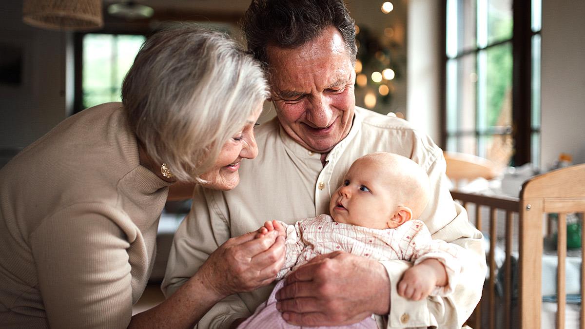 Χρειάζεσαι τους παππούδες, αλλά μπλέκονται περισσότερο από ότι αντέχεις…