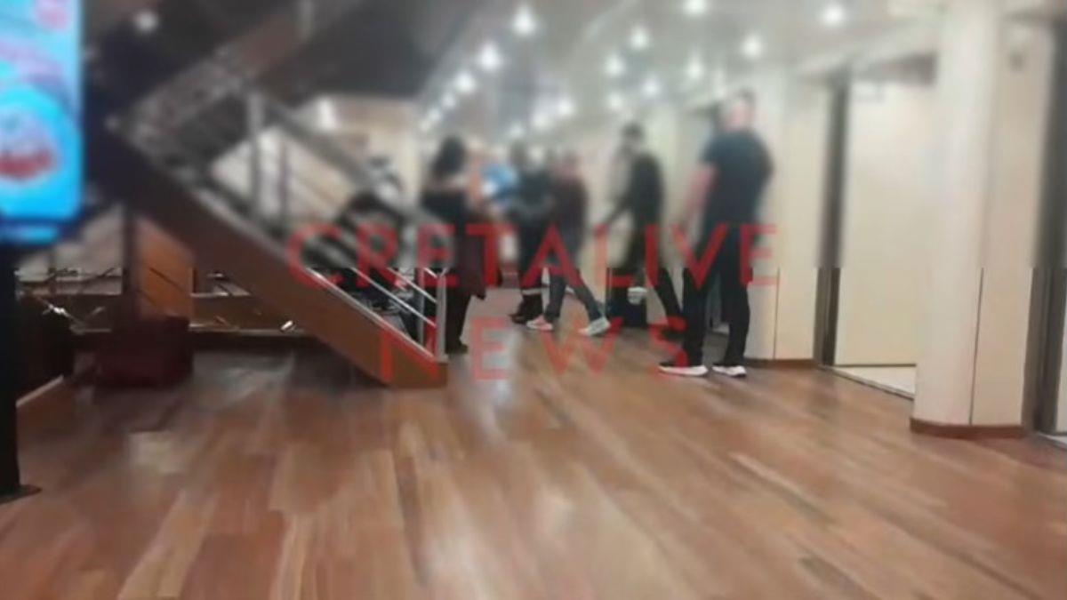 Κρήτη: άνδρας μπήκε γυμνός σε καμπίνα μαθητριών κατά τη διάρκεια σχολικής εκδρομής