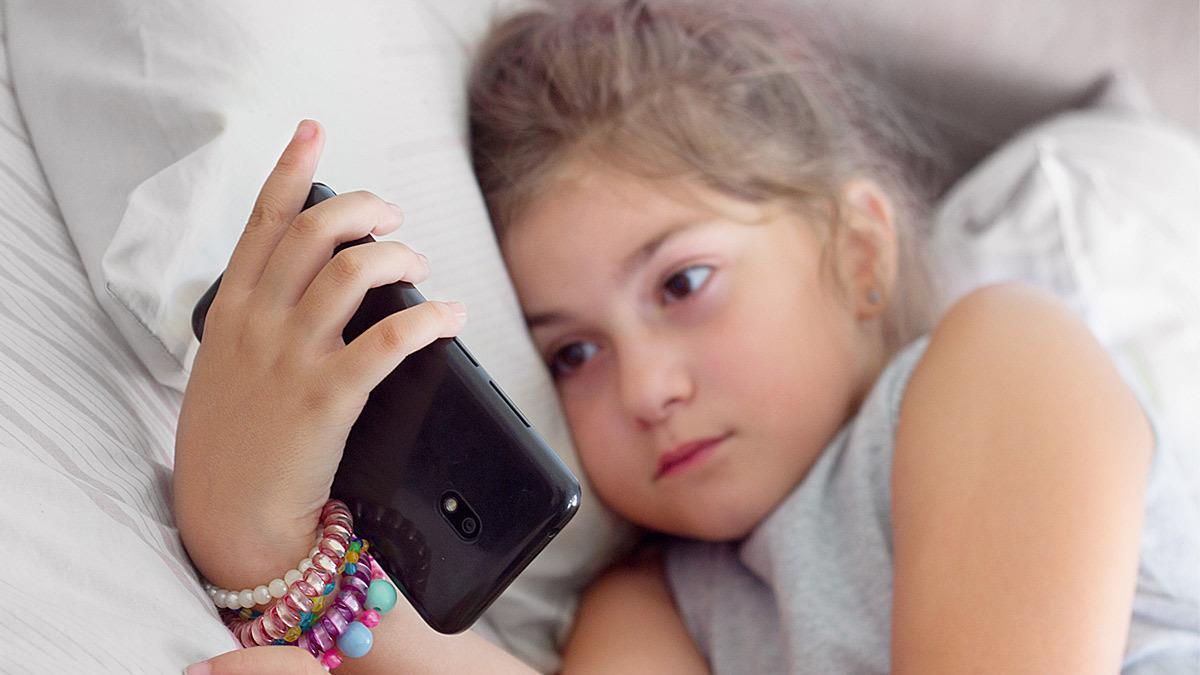 Η ΕΕ φέρνει application για την επαλήθευση ηλικίας στα social media - έρχεται και στην Ελλάδα