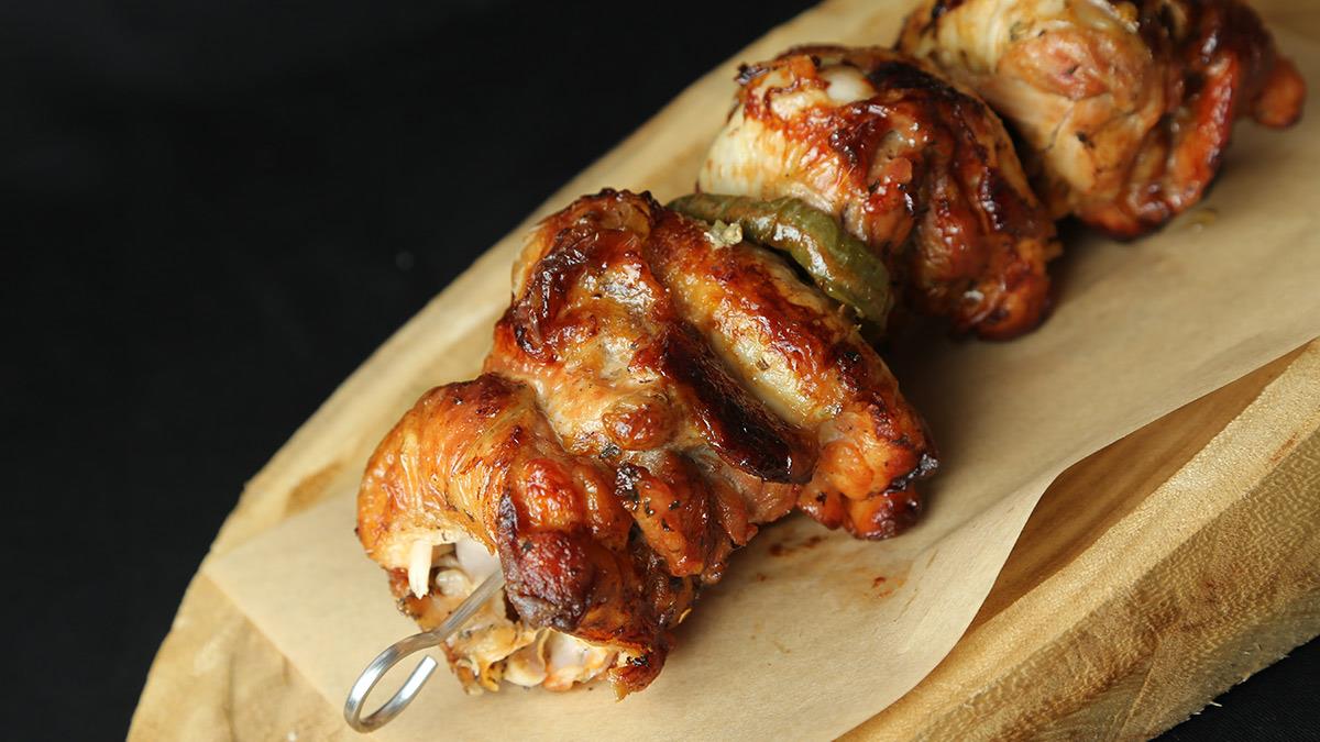 Τo κοντοσούβλι στο top 10 των κορυφαίων παραδοσιακών πιάτων του κόσμου