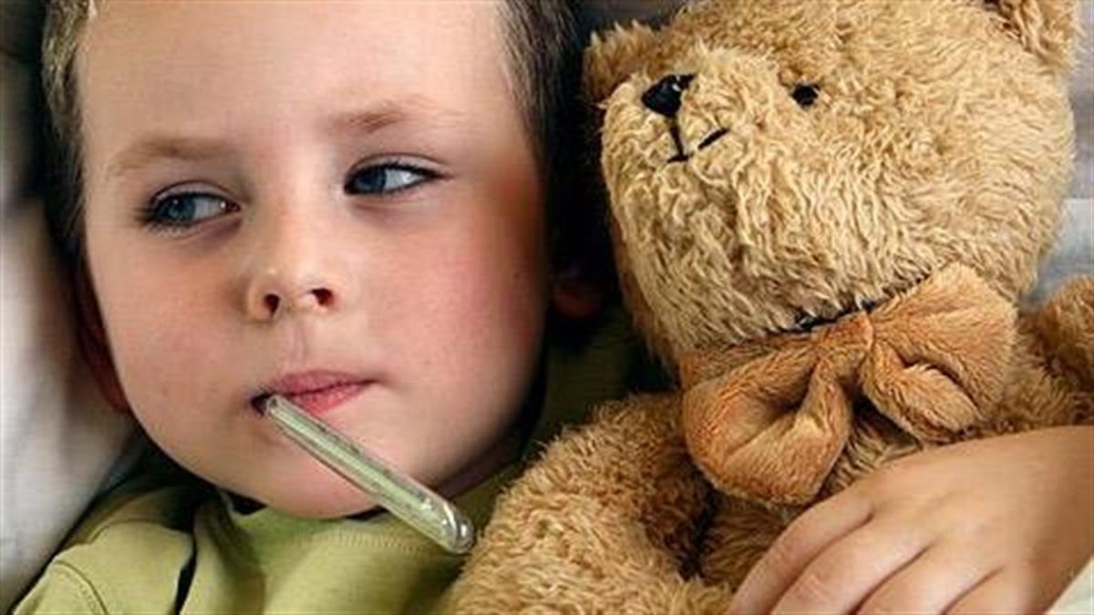 Έξαρση καλοκαιρινών ιώσεων: πότε είναι επικίνδυνες, σύμφωνα με τον παιδίατρο