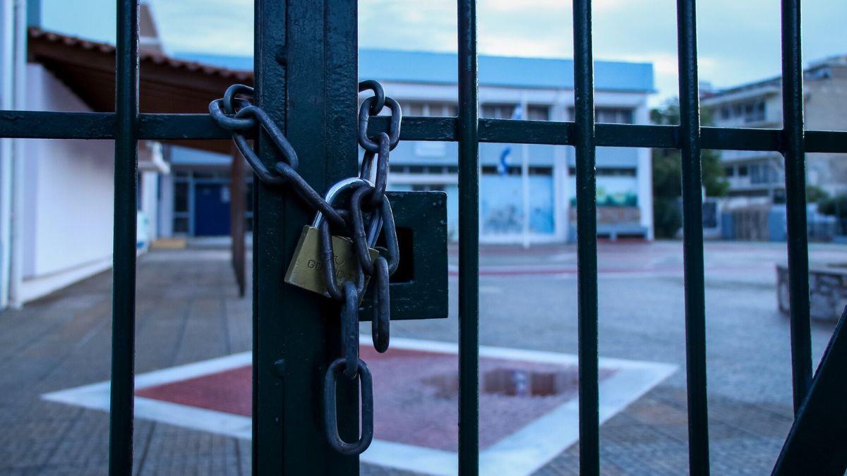 Απεργούν δημοτικά και νηπιαγωγεία την Τετάρτη 21/10