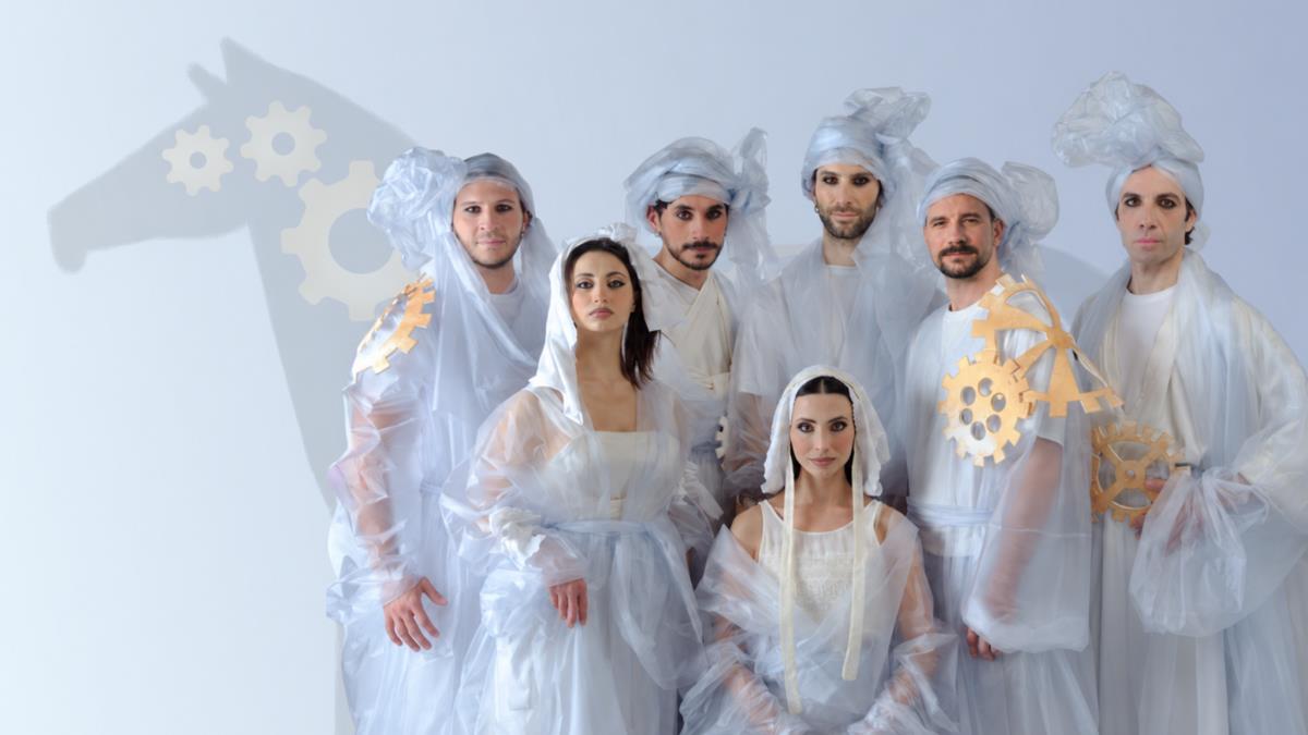 «Το Φτερωτό Άλογο» του Ν. Καζαντζάκη έρχεται στο θέατρο Βεάκη