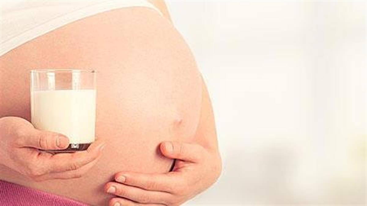 Listeria και εγκυμοσύνη: Οι κίνδυνοι, τα συμπτώματα και πώς να προφυλαχτείτε