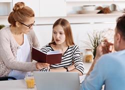 Πώς η τελειομανία των γονιών καταστρέφει το παιδί