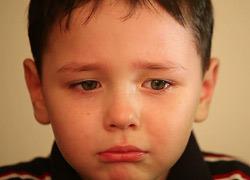 4 κοινωνικά στερεότυπα που είναι επιζήμια για τους γιους μας