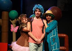 Διαγωνισμός: Κερδίστε διπλές προσκλήσεις για την παράσταση «Το αγόρι με τα μπλε μαλλιά» στις 7/4