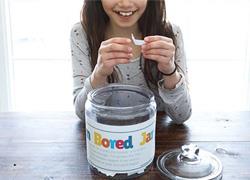 Το βάζο της βαρεμάρας: Ο πιο έξυπνος τρόπος να μην βαριούνται τα παιδιά