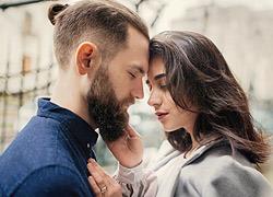 «Σεξ ή συναίσθημα;»: Τι από τα δύο έχει περισσότερη σημασία για τις γυναίκες