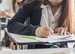 Πανελλήνιες: Όσα ισχύουν για τον νέο τρόπο εισαγωγής στα πανεπιστήμια