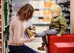 Τα κριτήρια για να επιλέξετε τα κατάλληλα παιδικά παπούτσια 