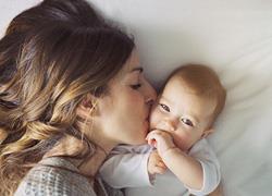 Γιατί το να είσαι μητέρα δεν είναι «δουλειά»