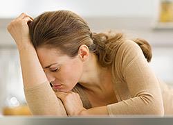 Τα ψυχοσωματικά σημάδια που δείχνουν ότι έχετε πολύ άγχος 