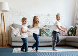 Πρώτο, δεύτερο ή τρίτο παιδί;Πώς επηρεάζει τον χαρακτήρα και την υγεία των παιδιών η σειρά γέννησής τους;