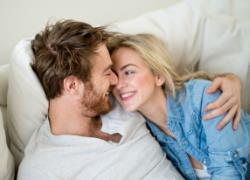 Ταιριάζετε με τον σύντροφό σας; Τα άστρα έχουν την απάντηση...