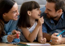 Οι καλύτεροι δάσκαλοι ενός παιδιού είναι οι γονείς του