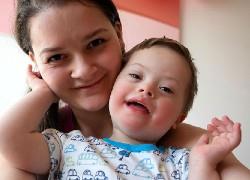 «Όταν φέρνεις στον κόσμο ένα παιδί με σύνδρομο Ντάουν, αλλάζει ο τρόπος που ζεις και αγαπάς.»  