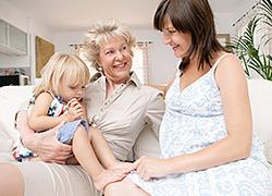 «Όταν έκανα την μαμά μου γιαγιά, ήρθαμε ακόμα πιο κοντά!»