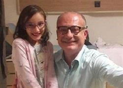 Ο Έλληνας γιατρός που έχει χειρουργήσει 15.000 παιδιά αφιλοκερδώς 