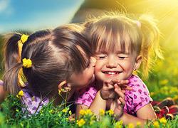 Πώς να μεγαλώσετε αδέλφια που θα αγαπιούνται για μια ζωή