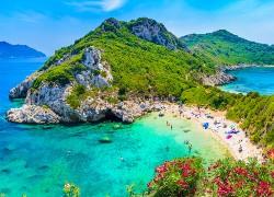 4 απ’ τους 15 «επίγειους παράδεισους» της Ευρώπης βρίσκονται στην Ελλάδα