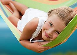 AROXOL pure & strong για 100% προστασία από τα έντομα με 0% αλλεργιογόνα και 0% άρωμα