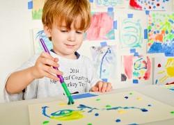 Οι ζωγραφιές των παιδιών μας λένε τι κρύβουν στην ψυχούλα τους