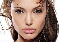 Πώς να αποκτήσετε σαρκώδη χείλια με φυσικούς τρόπους!