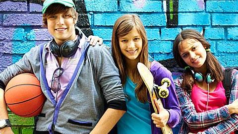 Όσα θέλετε να ξέρετε για το παιδί σας στην εφηβεία